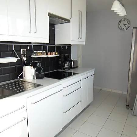 Apartment T3 Centre Avec Parking Et Wifi - Fr-1-374-34 *