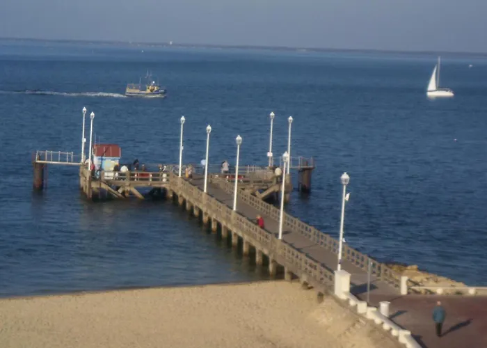 T3 Centre Avec Parking Et Wifi - Fr-1-374-34 *